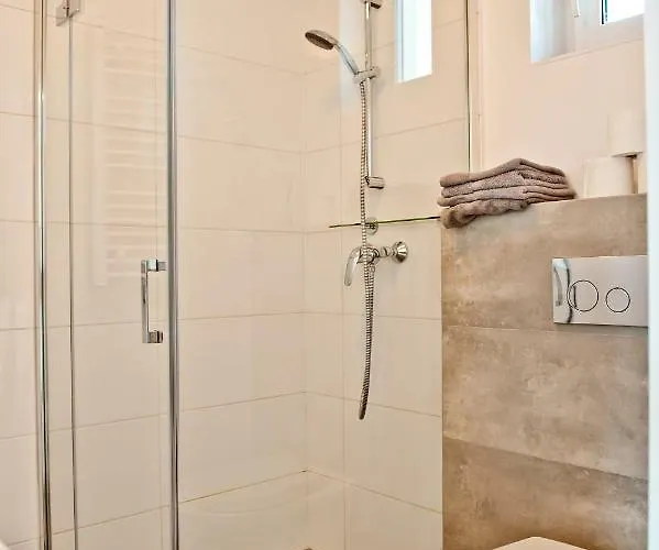 Czerwone Zagle Caloroczne Daire Władysławowo